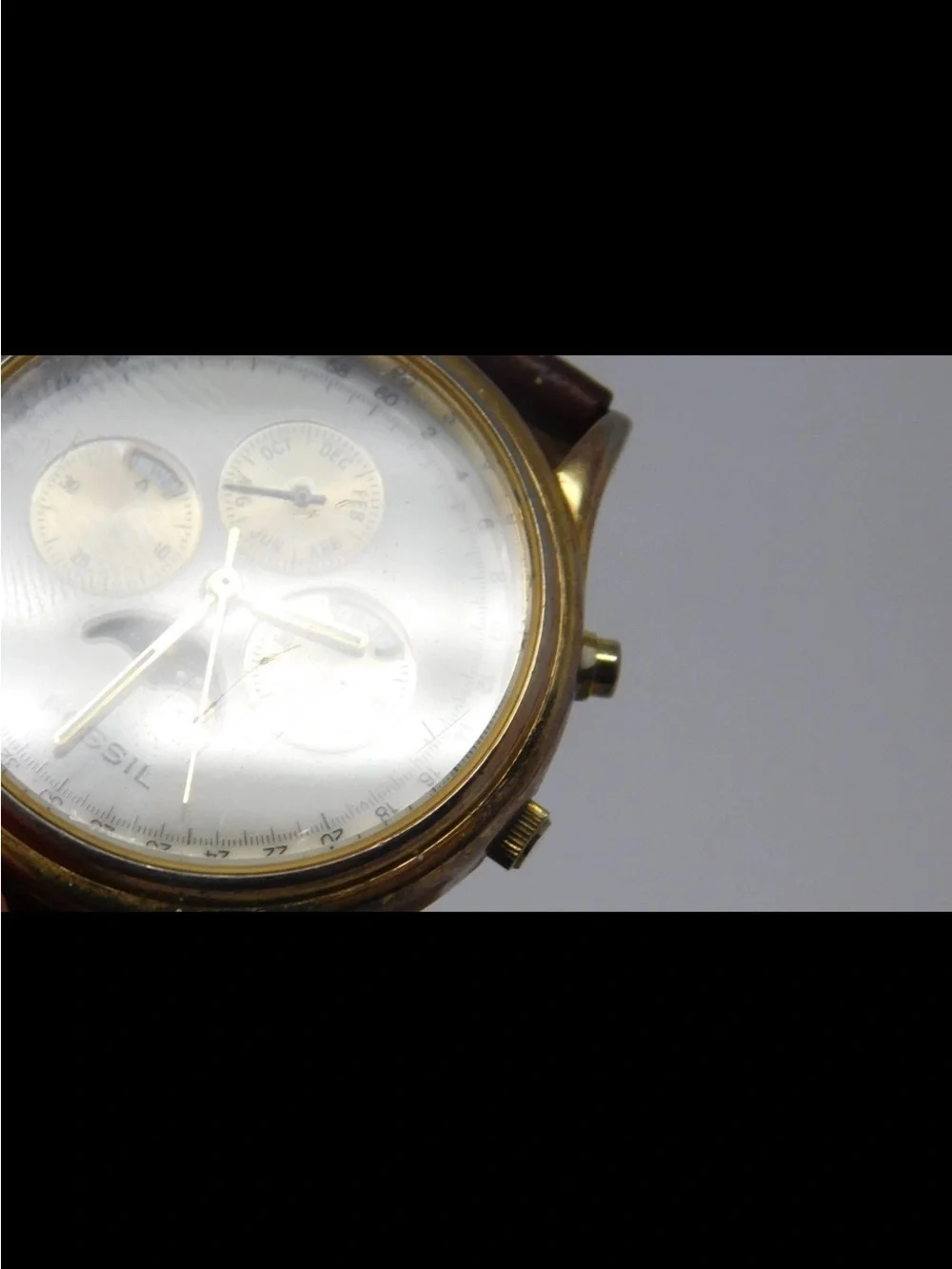 Fossil BQ 8443 Vintage 1995 Watch Moon Phase Gold Brown Leather Band Collectible